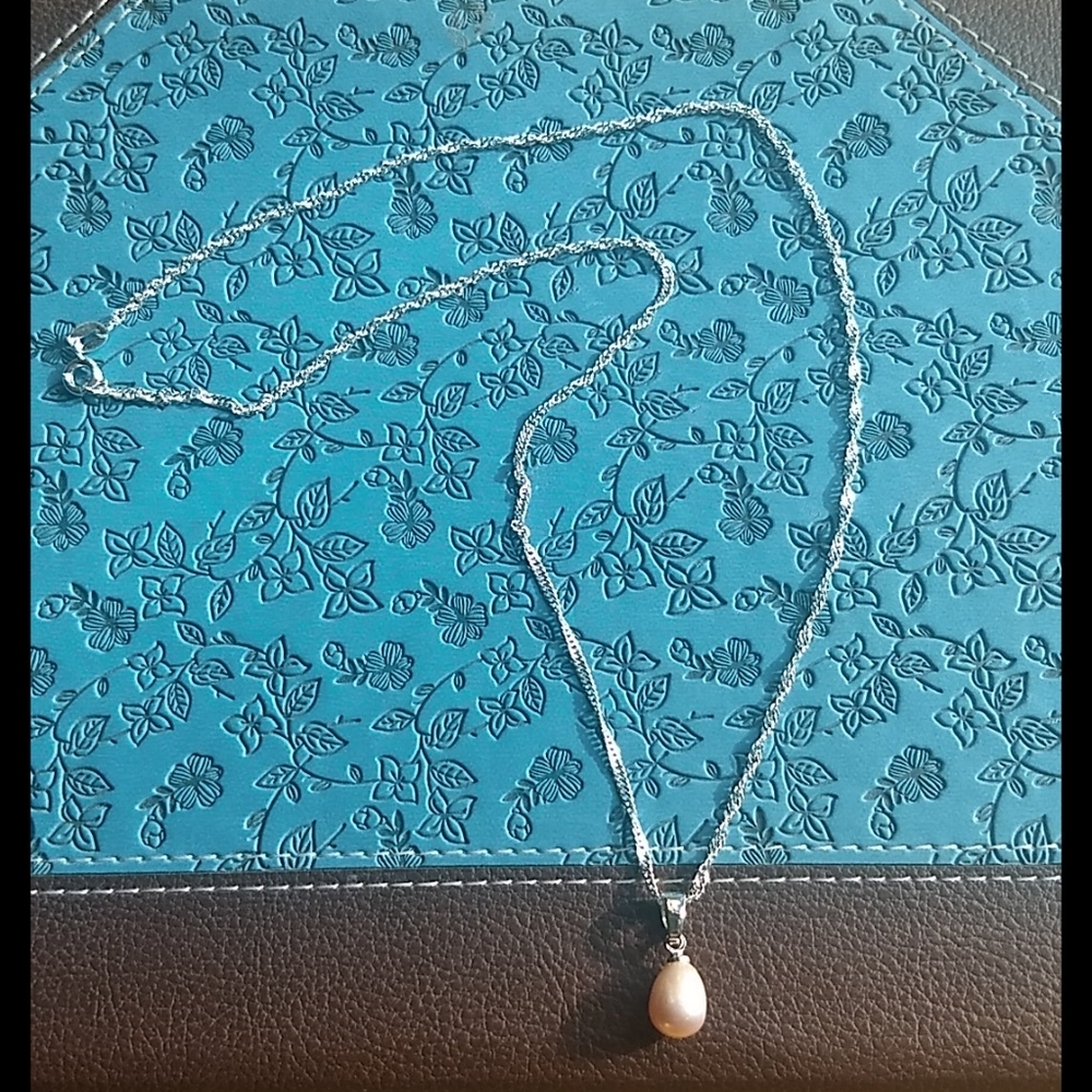 FRESHWATER SINGLE PEARL Necklace Handmade